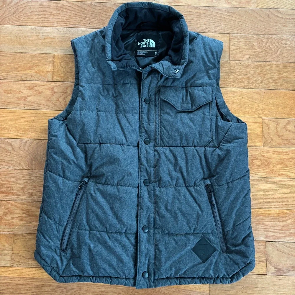 The North Face Patrick's Point Vest Mens M Charcoal‎ Gray Puffer Insulated Snap